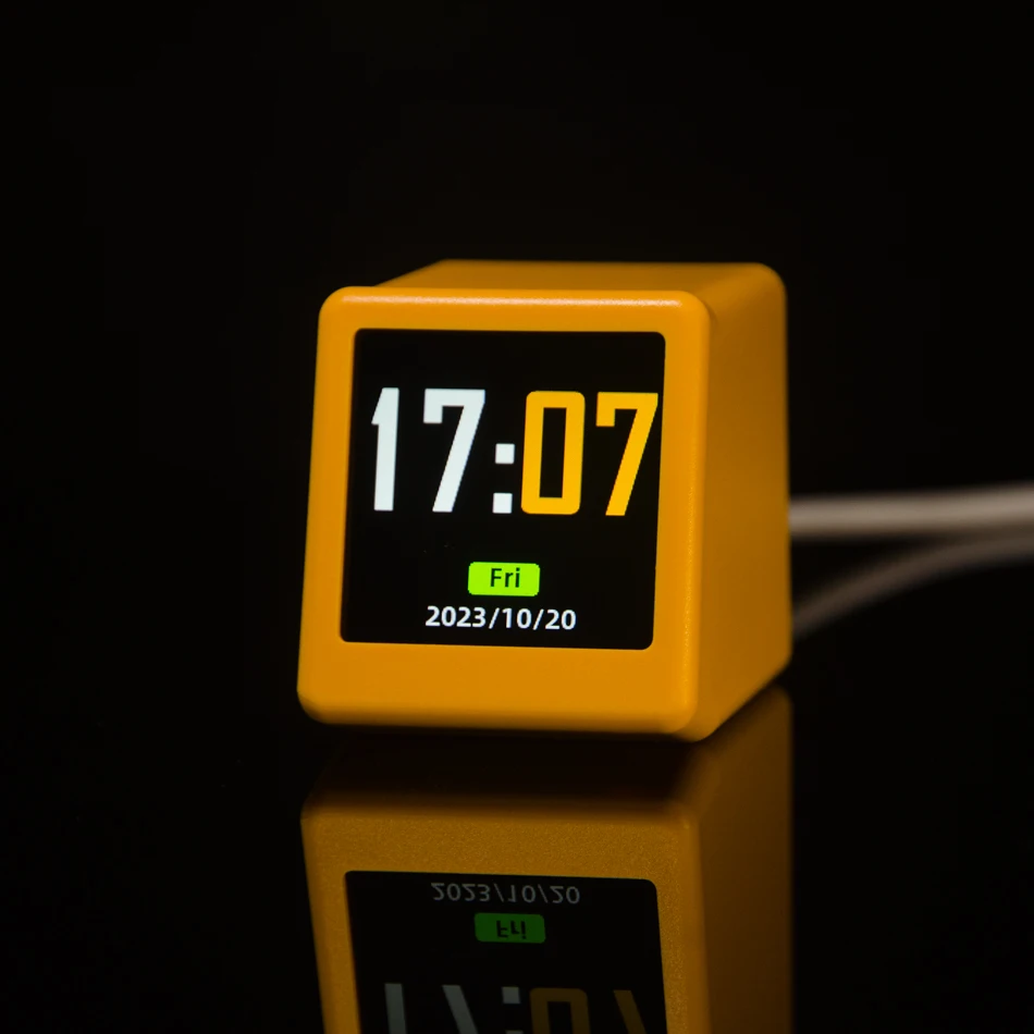 GeekMagic Ultra | Smart Desktop Monitor & Weather Station – Image 4